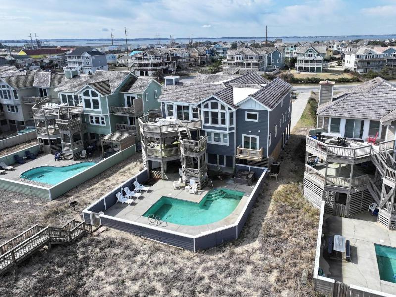 NautiBuoy - Village at Nags Head Luxury Oceanfront Elevator Pool Hot Tub Pets OK - image 8
