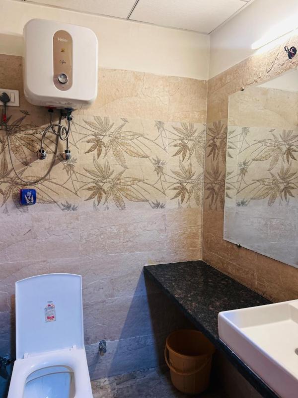 Vista - GHAR - Hourly Available - image 2