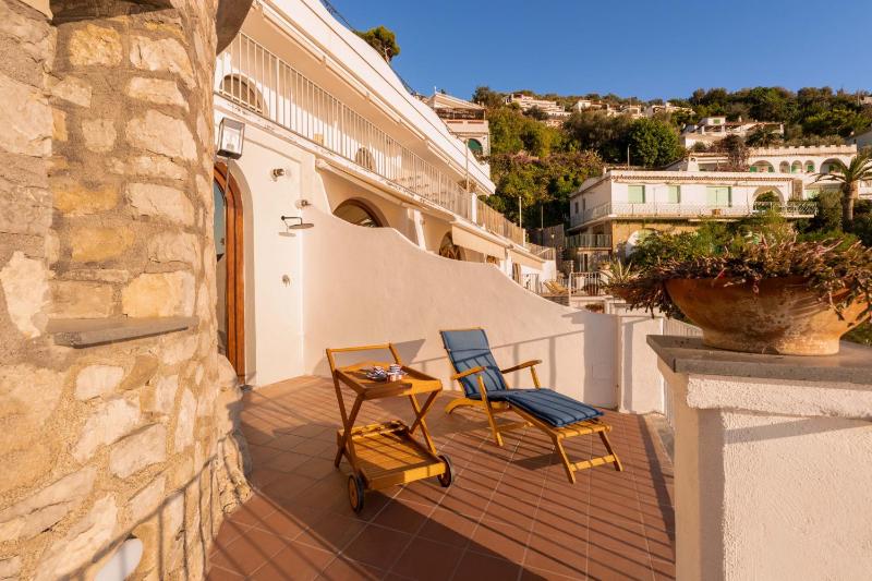 AMORE RENTALS - Villa La Torre - image 31