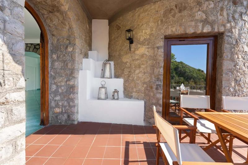 AMORE RENTALS - Villa La Torre - image 38