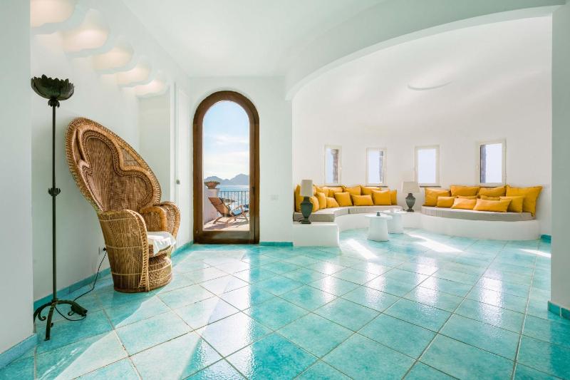 AMORE RENTALS - Villa La Torre - image 27
