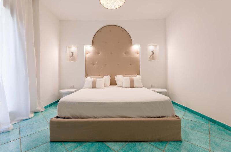 AMORE RENTALS - Villa La Torre - image 16