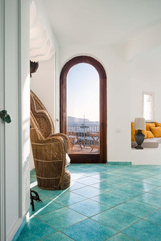 AMORE RENTALS - Villa La Torre - image 11