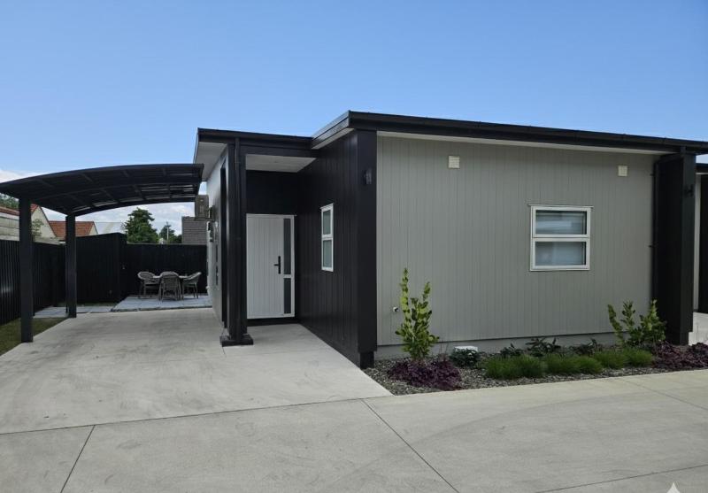Redwood Apartments - image 49