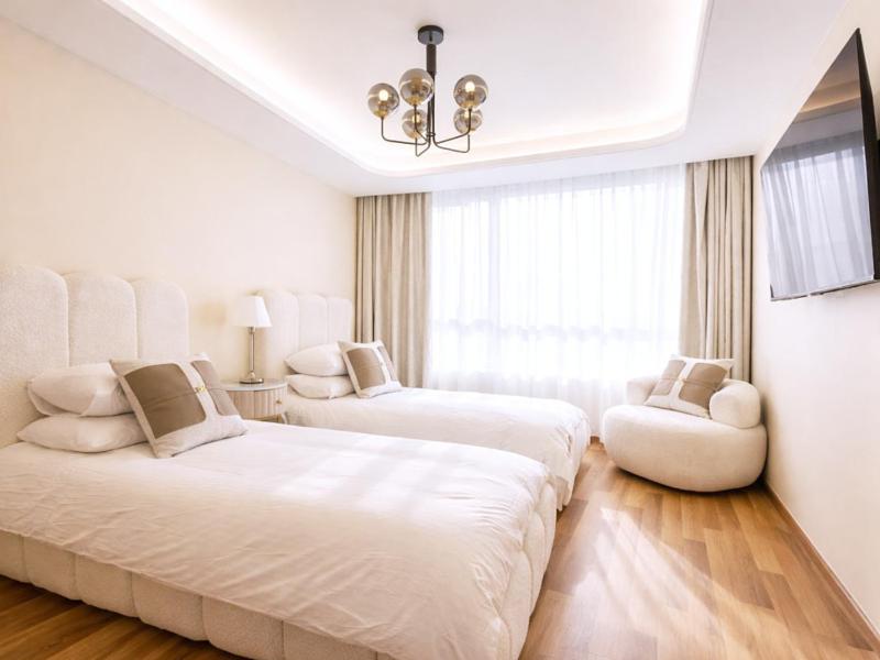 Luxury Apartment 2 bedroom View Tower Residence Guest Friendly 6B - image 10