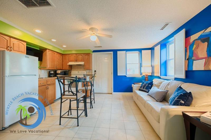 Windy Hill Villa A - image 2