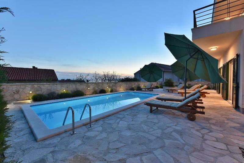 Family friendly house with a swimming pool Makarska - 25219 - image 17