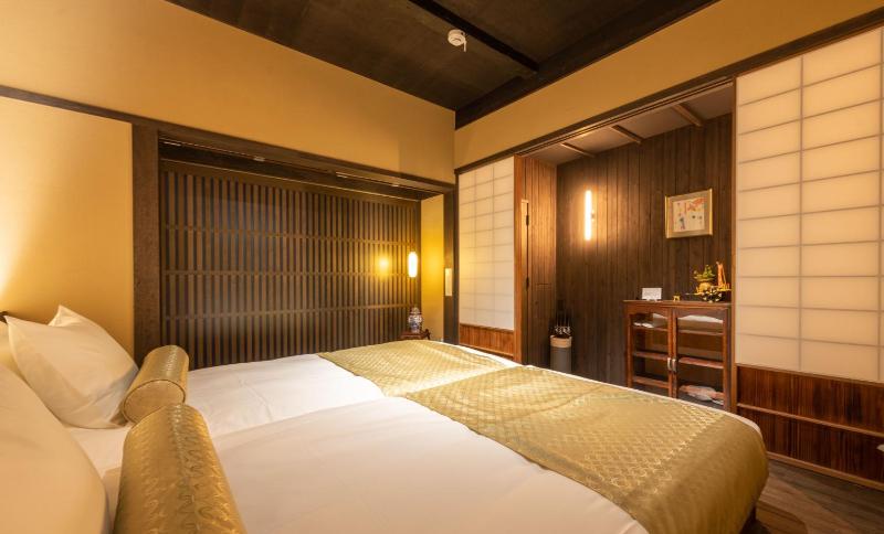 Guesthouse-Hana・Lucky Villa - image 4