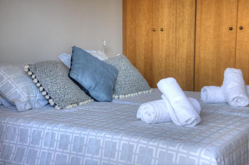 Barcelona Olympic Apartment - image 4