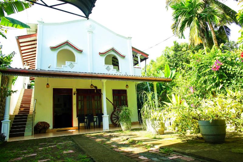 Ran Dam Villa - image 1