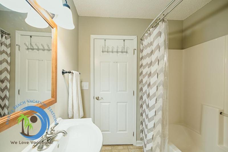 Windy Hill Villa 2 - Beach Retreat - image 17