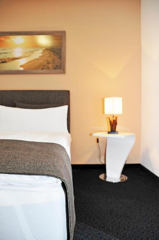 Suite image 3
