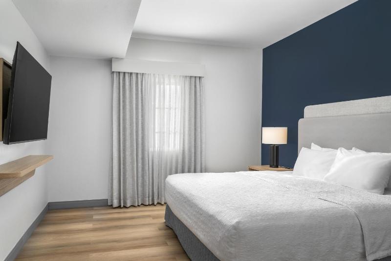 Hampton Inn New Smyrna Beach - image 7
