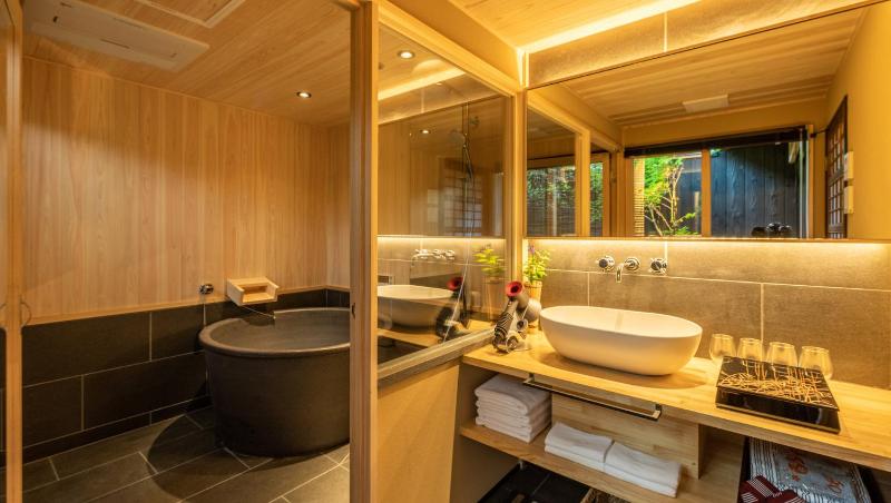 Guesthouse-Hana・Petalstream Villa - image 14