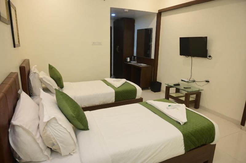 Hotel Casa Lorven Near Golf Course - image 10