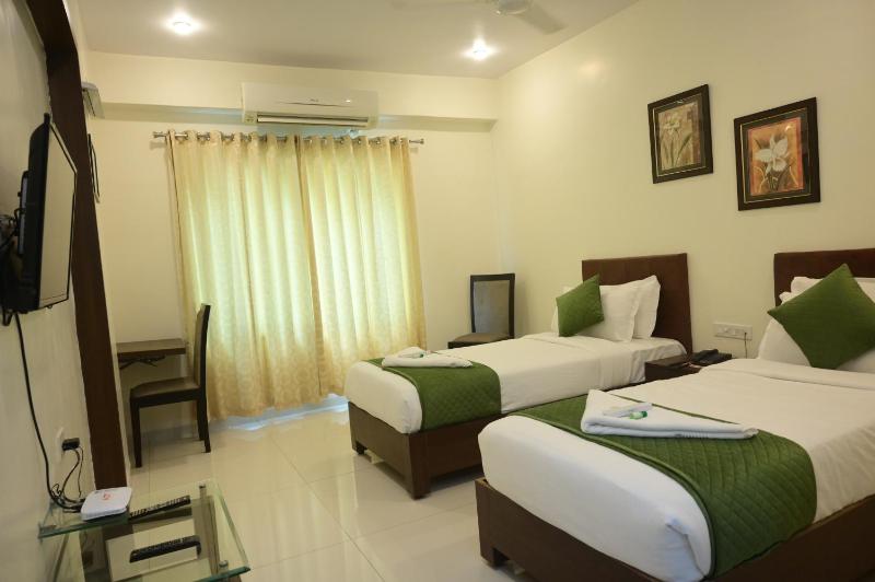 Hotel Casa Lorven Near Golf Course - image 35