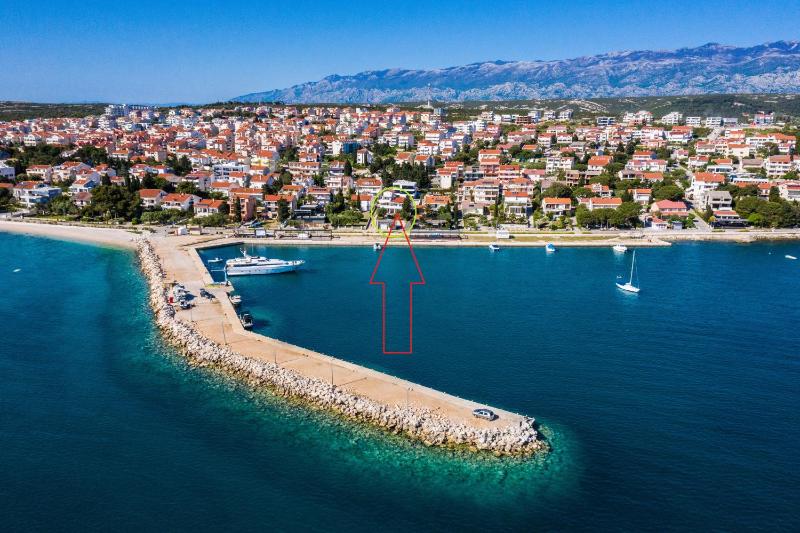 Apartments by the sea Semy - image 1