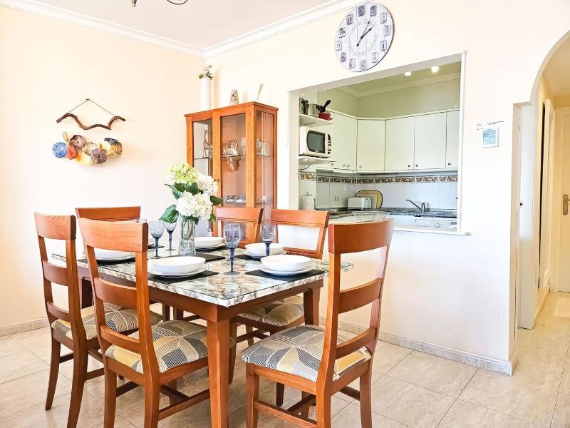 3 bed penthouse apt La Cala close to beach - image 18