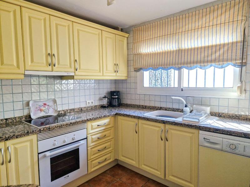 Townhouse with rooftop terrace La Cala de Mijas - image 22