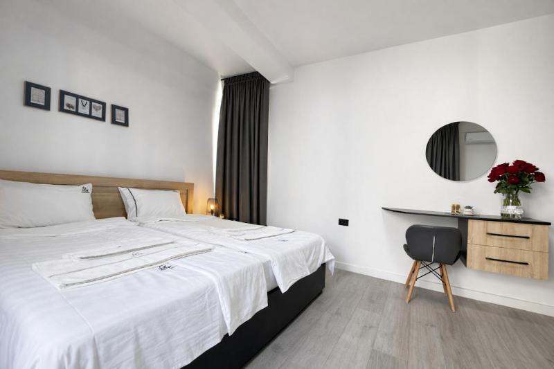 Black Pearl By Tok Apartment - image 12