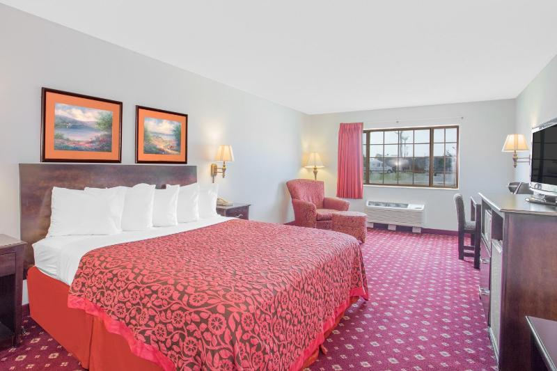 King Room - Non-Smoking image 1