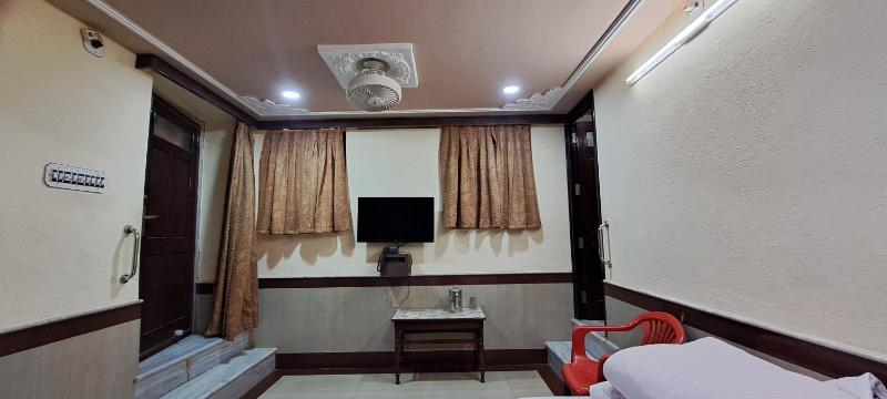 Hotel Shri Shanti Niwas - image 3