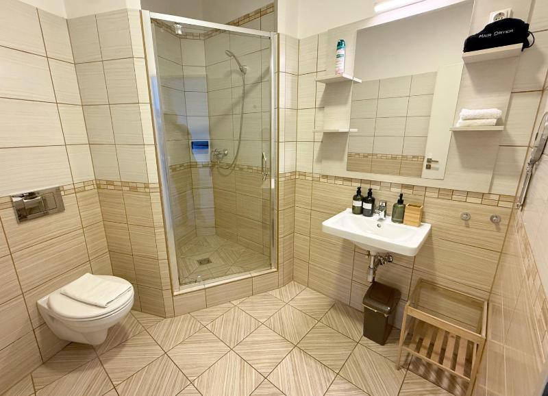 ZOOM Apartments - Budapest - image 7