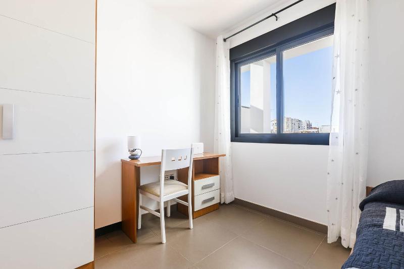 A&N Sunlit Penthouse Steps from the Beach Torre del Mar - image 22