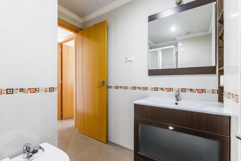A&N Sunlit Penthouse Steps from the Beach Torre del Mar - image 48