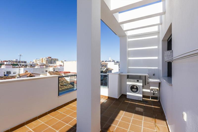 A&N Sunlit Penthouse Steps from the Beach Torre del Mar - image 50
