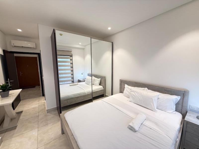Sky Suites Mirage - image 3