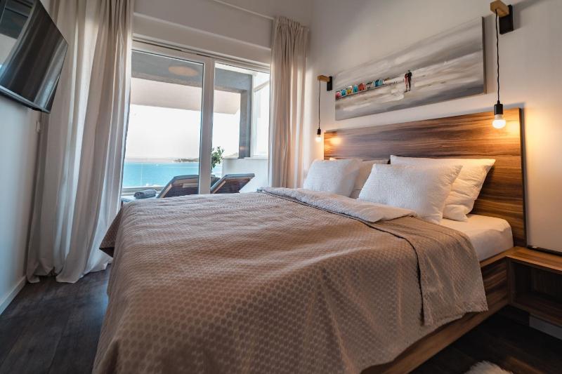Villa Miracle - image 17