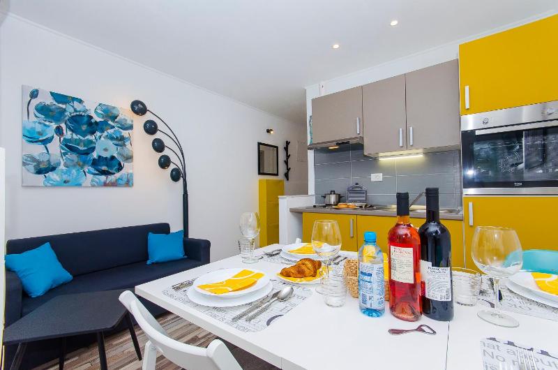 Apartment Blue sun - image 6