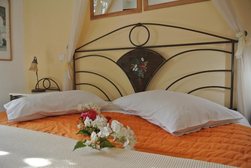 Two Room Apartment with Partial Sea View (4 Adults) image 3
