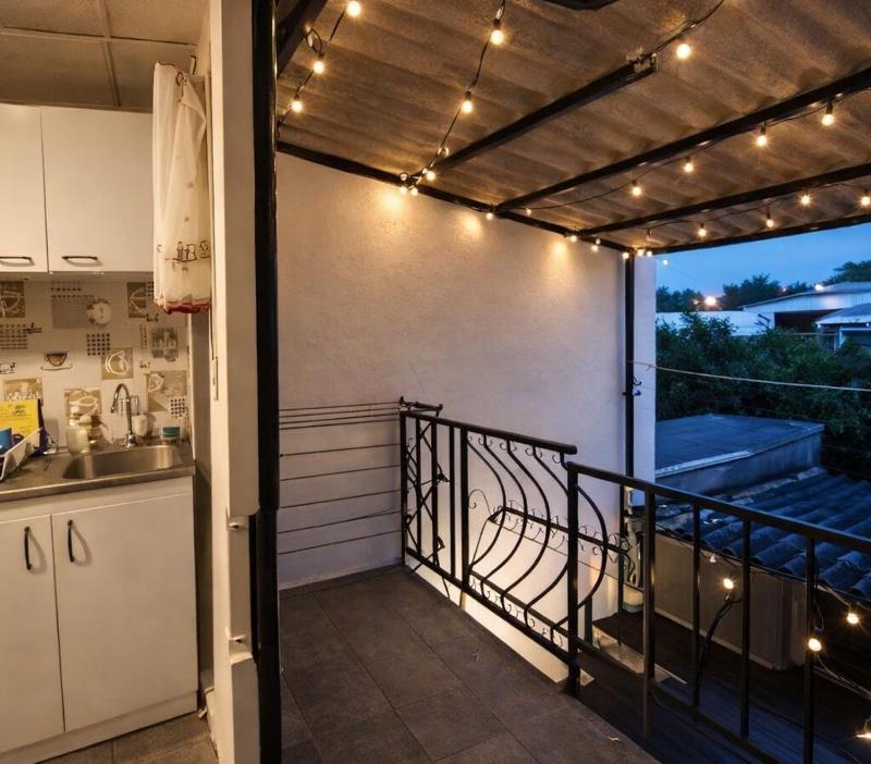 Cozy Family-Friendly Home AC on Second Floor - image 8