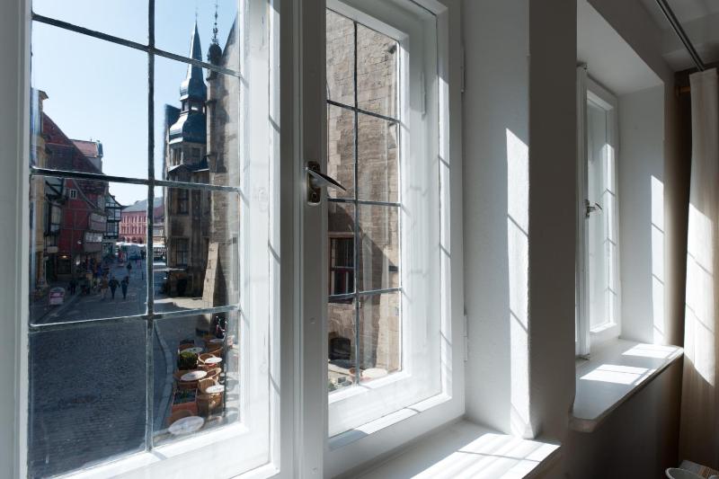 Apartment (3 Adults) image 3