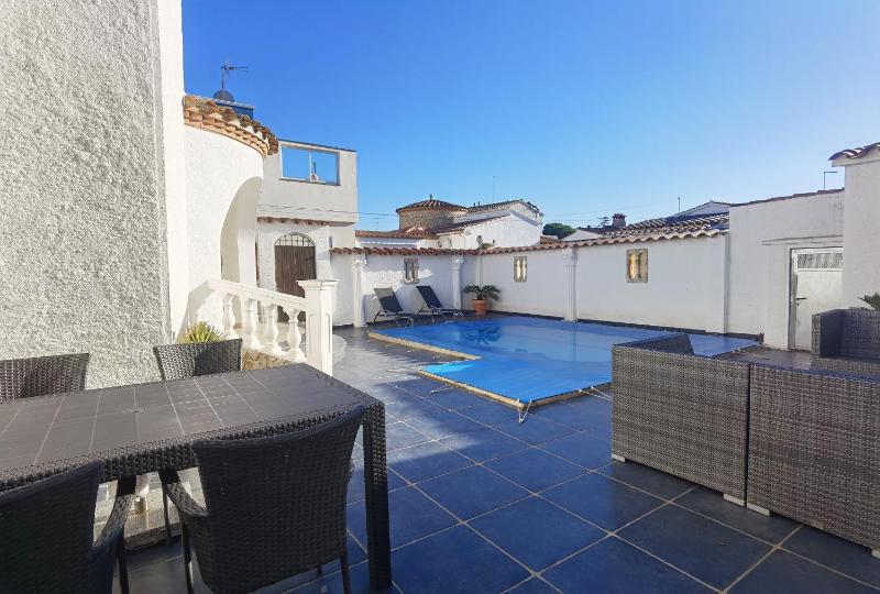 LEON INMO Villa Pia - 11084 - image 31