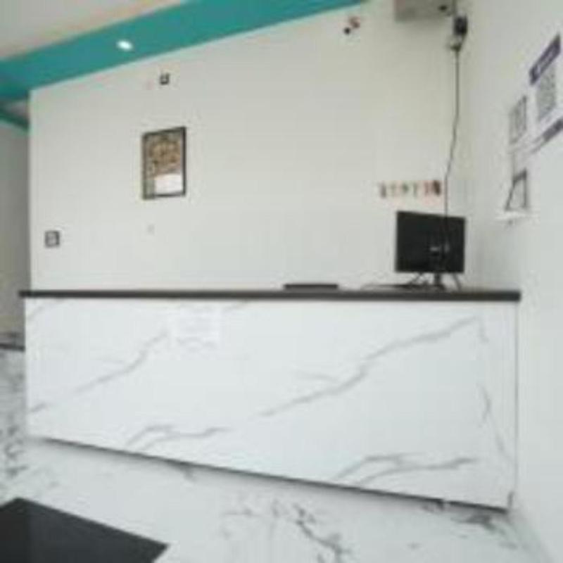 Awadh Ram Hotel - image 6