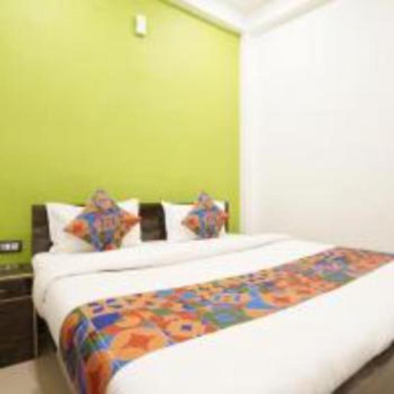 Awadh Ram Hotel - image 42