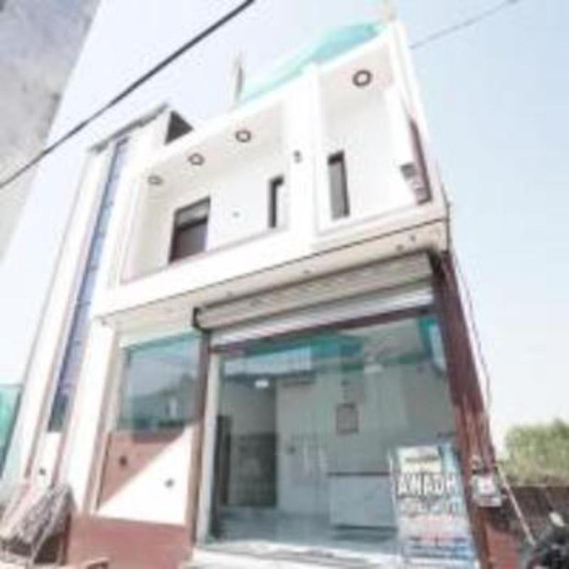 Awadh Ram Hotel - image 8