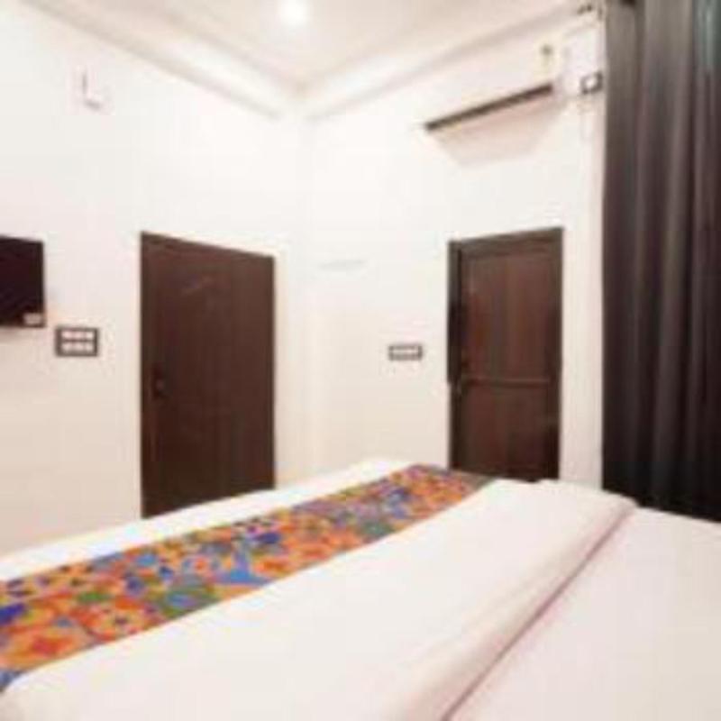 Jai Shree Ram hotel - image 31