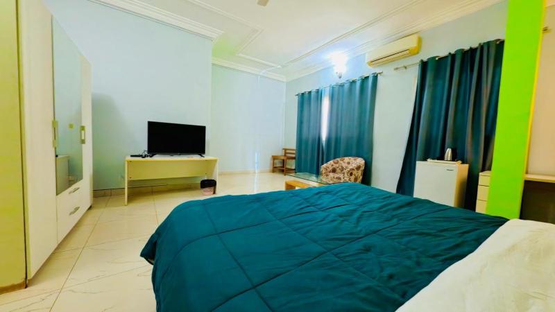 WELCOME LODGE - image 7