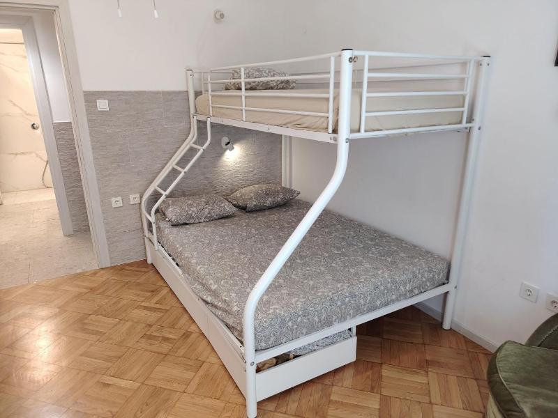 Waterfront Family Apartment - image 15