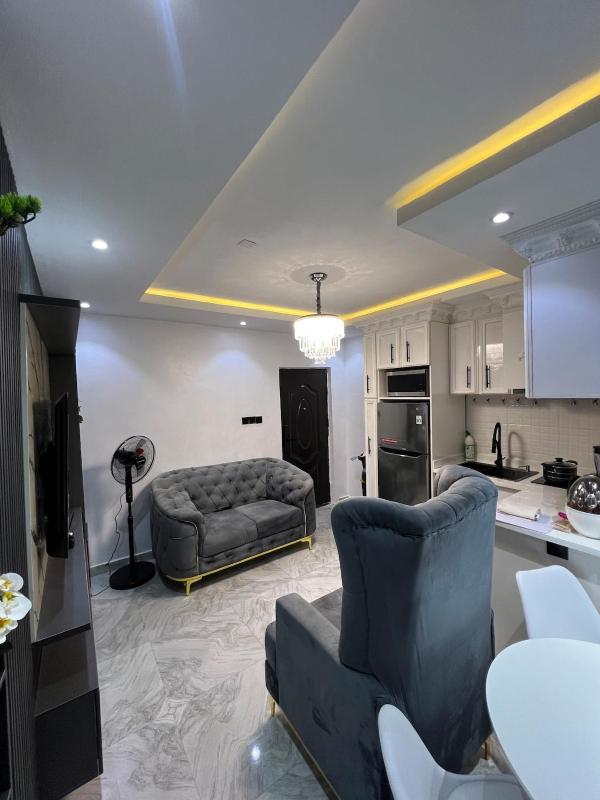 1BED Cozy Apartment 8 mins to the Int'l Airport - image 12