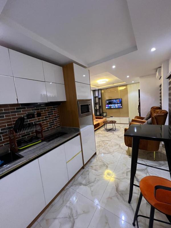 Cozy 1 Bedroom Apartment in a Gated Estate - image 11