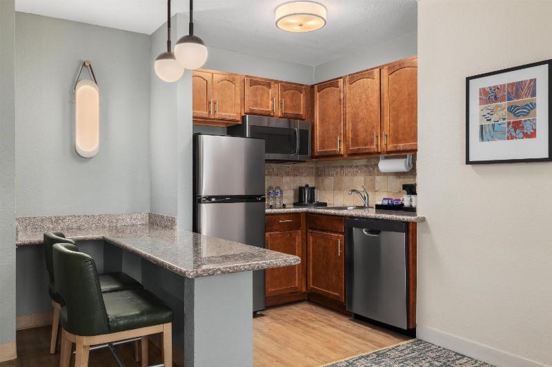 Homewood Suites Jacksonville Deerwood Park - image 15