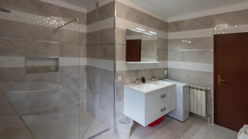 Apartman City View 2 by Villas Guide - image 10