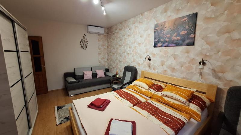 Margit Apartman - image 15