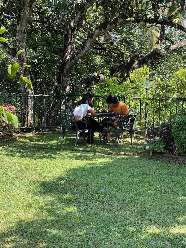 Kandy summerhill bungalow - image 4