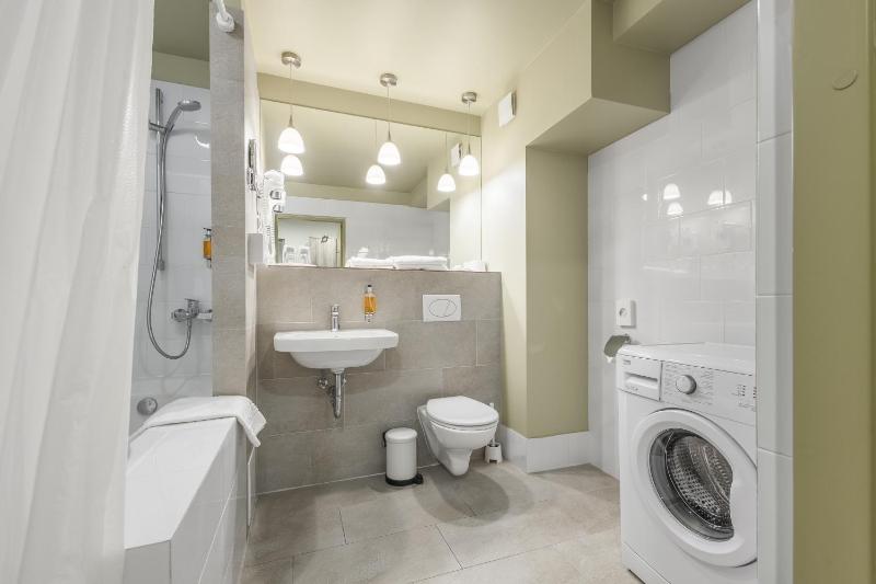 HOF Apartments - image 31